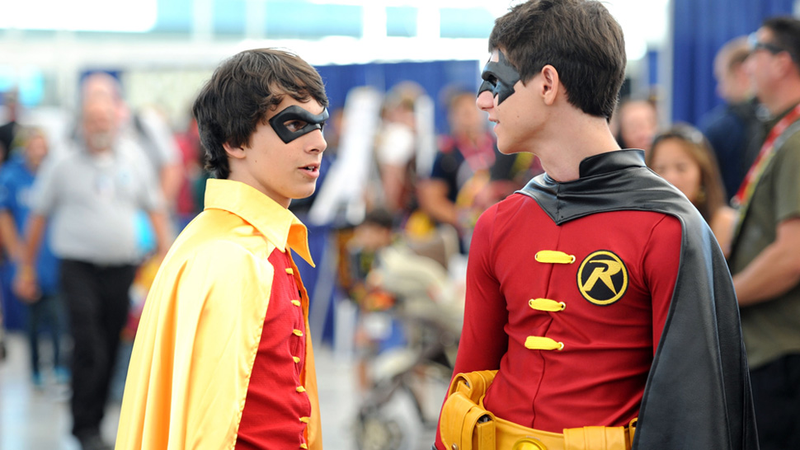 Illustration for article titled World's Largest Collection Of Adult Virgins Gather At Comic-Con 2011